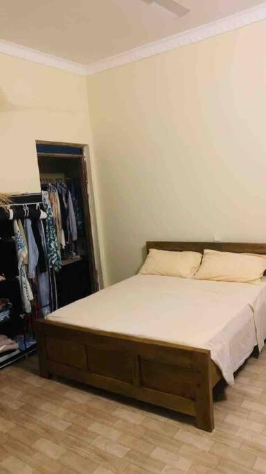 B Home Zanzibar 吉汶瓦 外观 照片