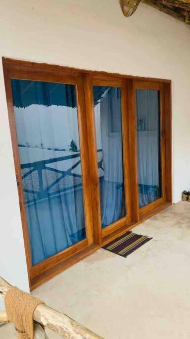 B Home Zanzibar 吉汶瓦 外观 照片